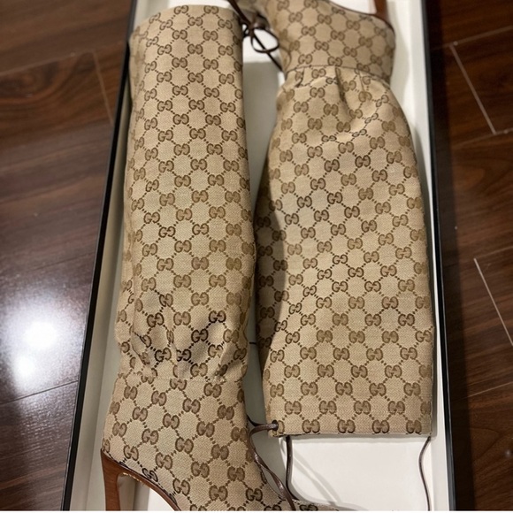 Gucci Beige Monogram canvas knee high boots 35.5 - Picture 5 of 8
